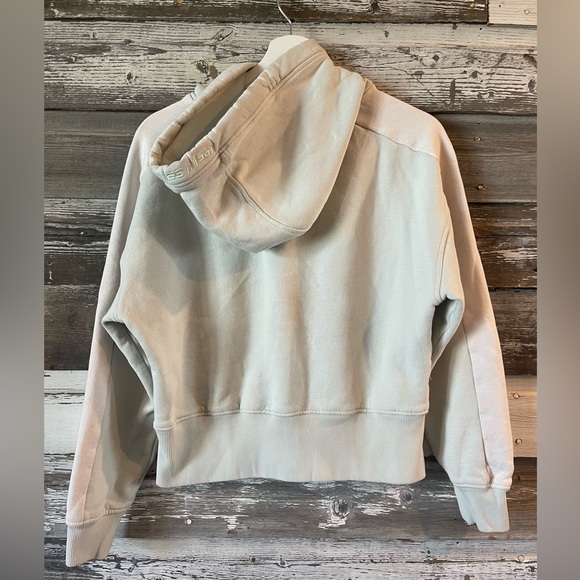 Guess Hoodie - Picture 2 of 4